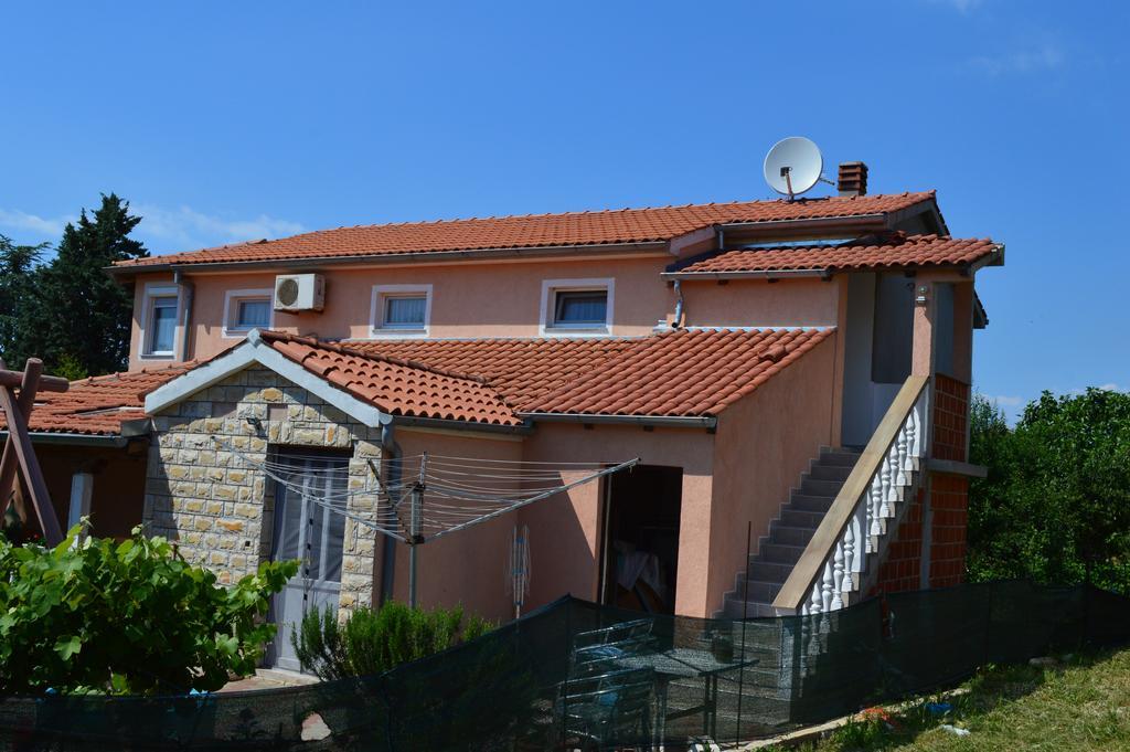 Apartment Ruzica Пула Экстерьер фото
